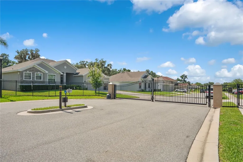 525 Gandhi Drive Lakeland FL 33813