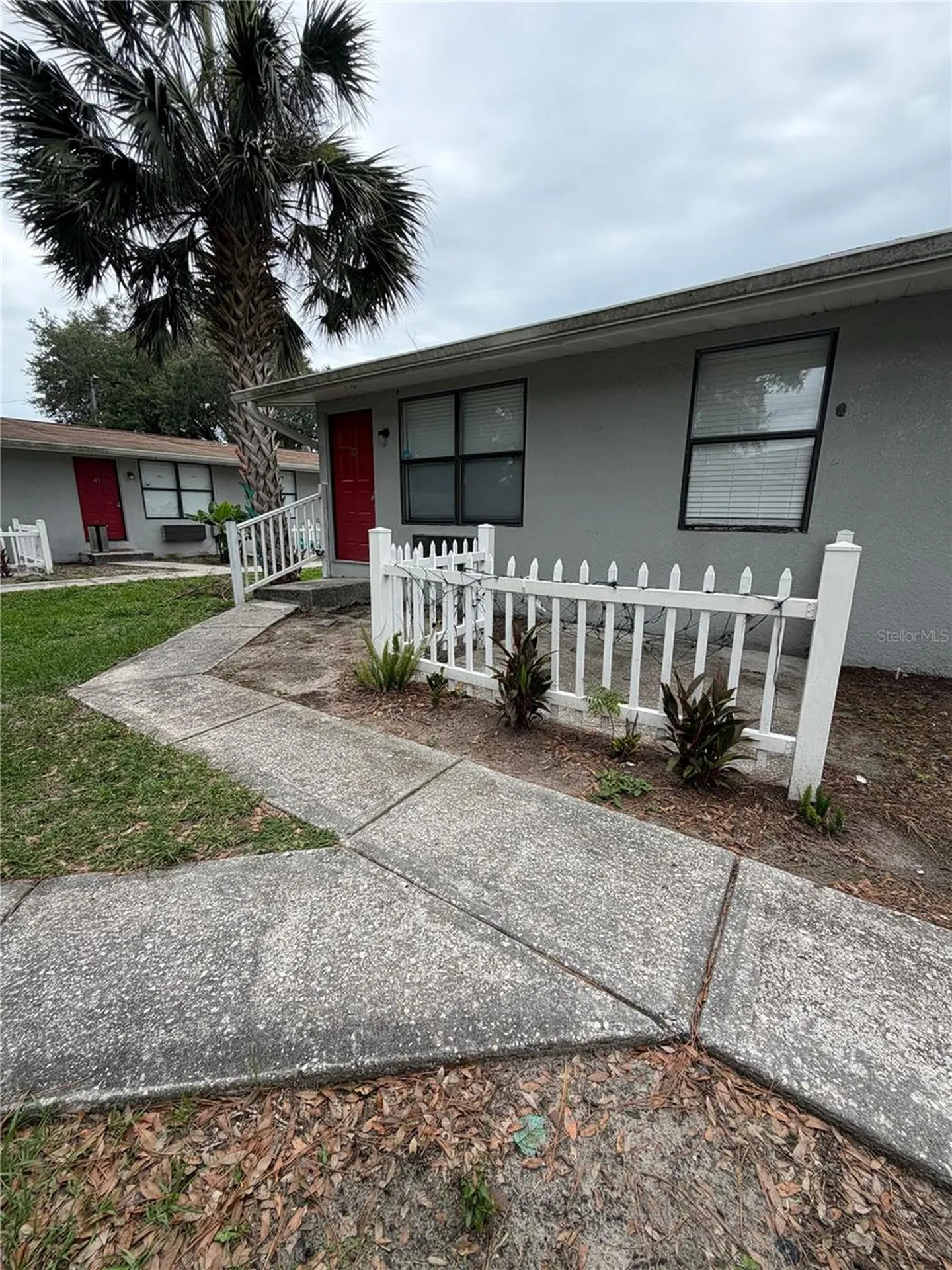 1400 Strawberry Place Plant City FL 33563