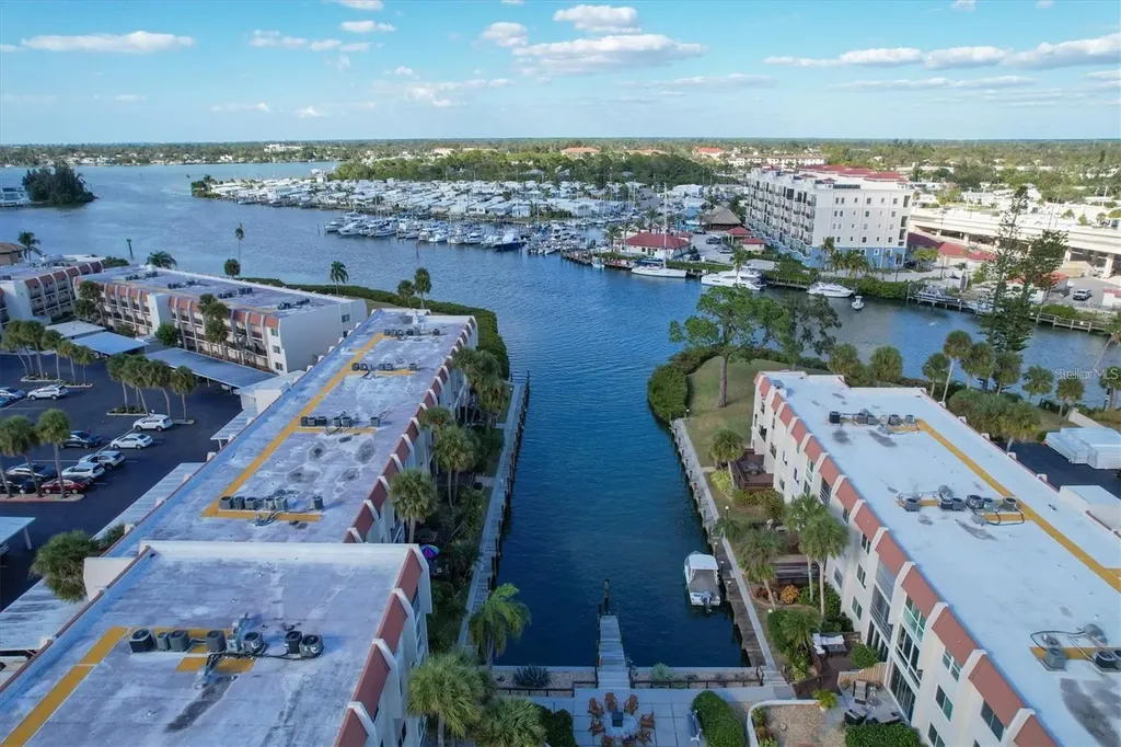250 Santa Maria Street Venice FL 34285