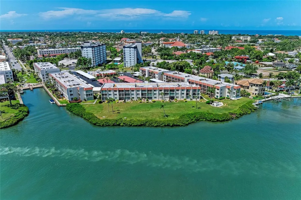 250 Santa Maria Street Venice FL 34285