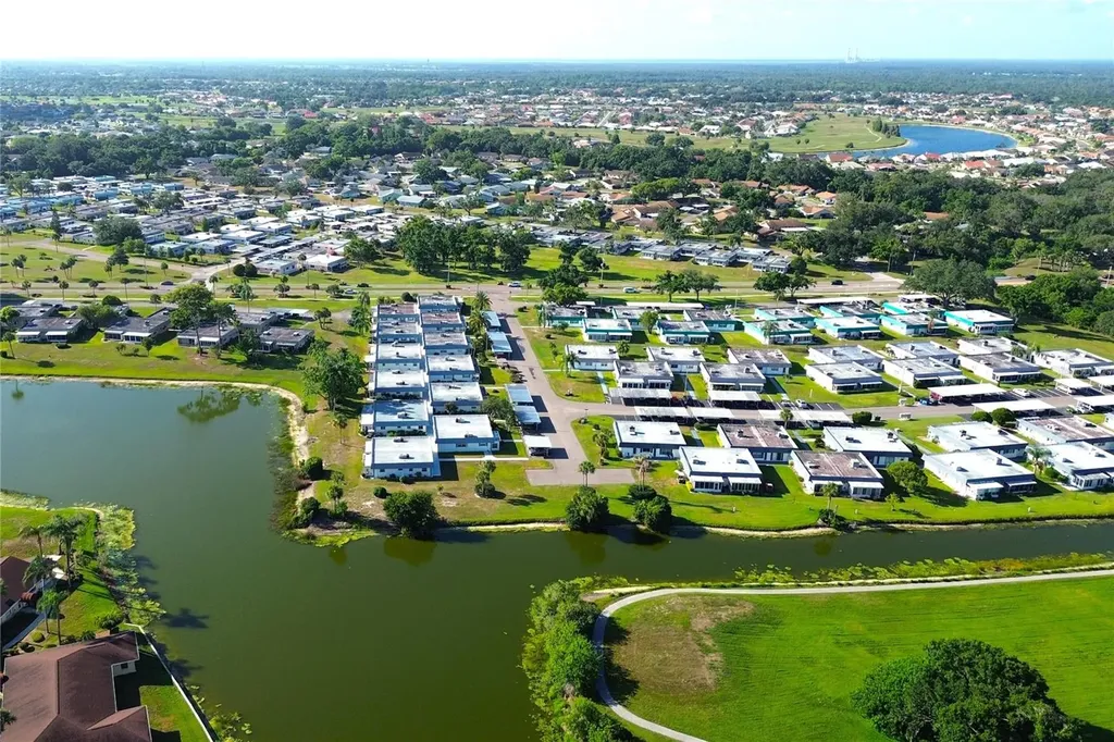 101 Cambridge Trail Sun City Center FL 33573