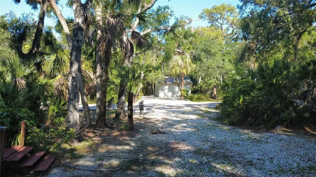 4632 Stone Ridge Trail Sarasota FL 34232