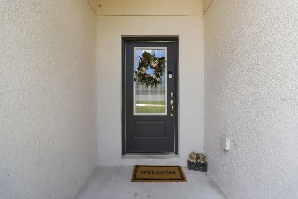 12200 Pine Finch Avenue Weeki Wachee FL 34614