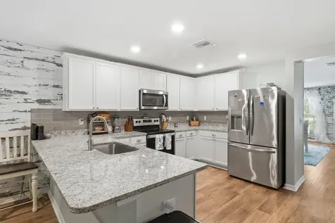 12200 Pine Finch Avenue Weeki Wachee FL 34614