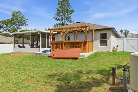 12200 Pine Finch Avenue Weeki Wachee FL 34614
