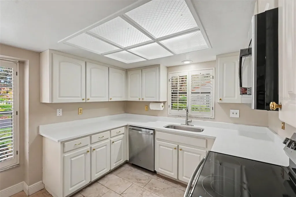 11502 Robles Del Rio Place Temple Terrace FL 33617