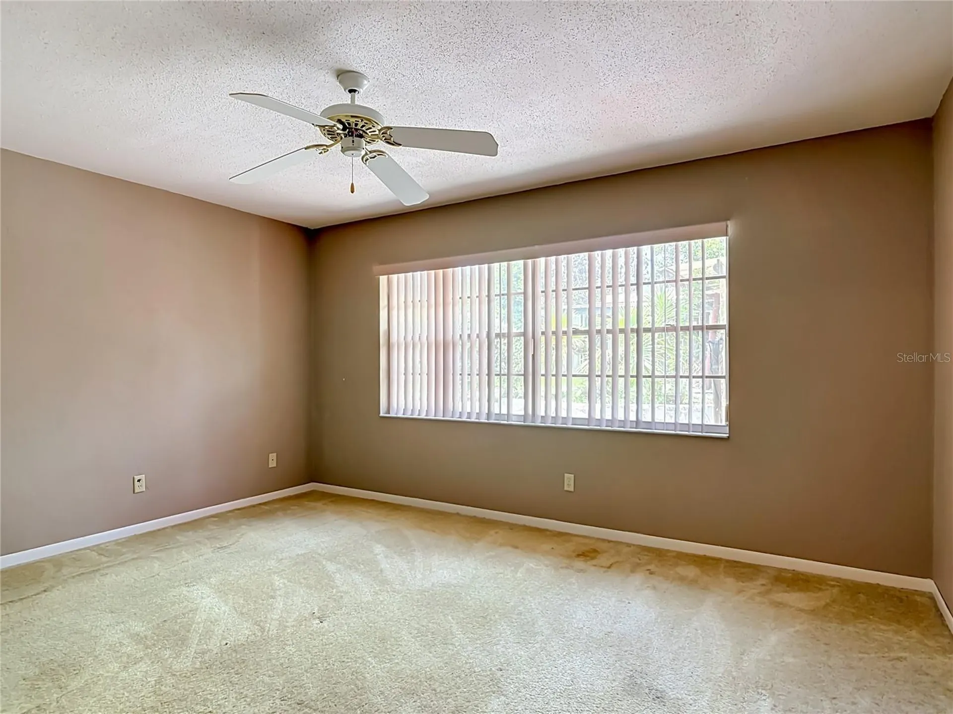 926 Vicksburg Street Deltona FL 32725