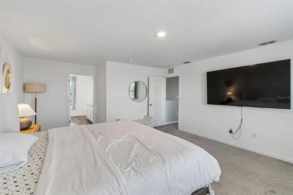 575 Ocean Spray Drive Ruskin FL 33570