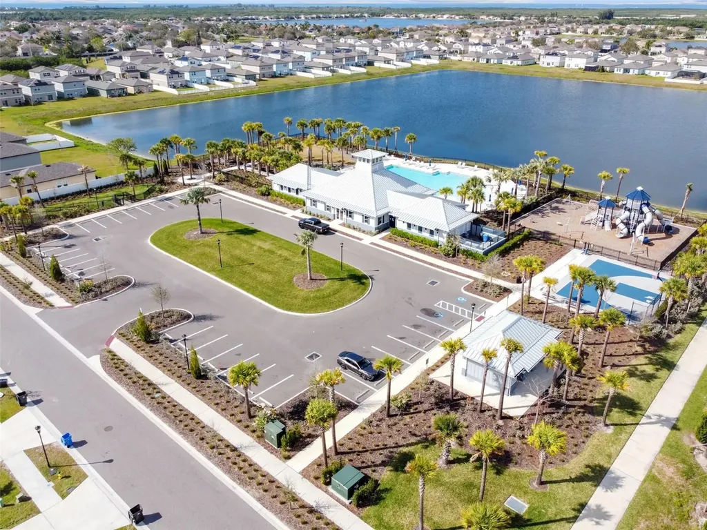 575 Ocean Spray Drive Ruskin FL 33570