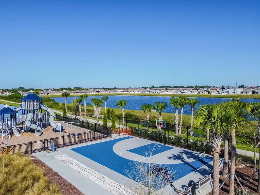 575 Ocean Spray Drive Ruskin FL 33570