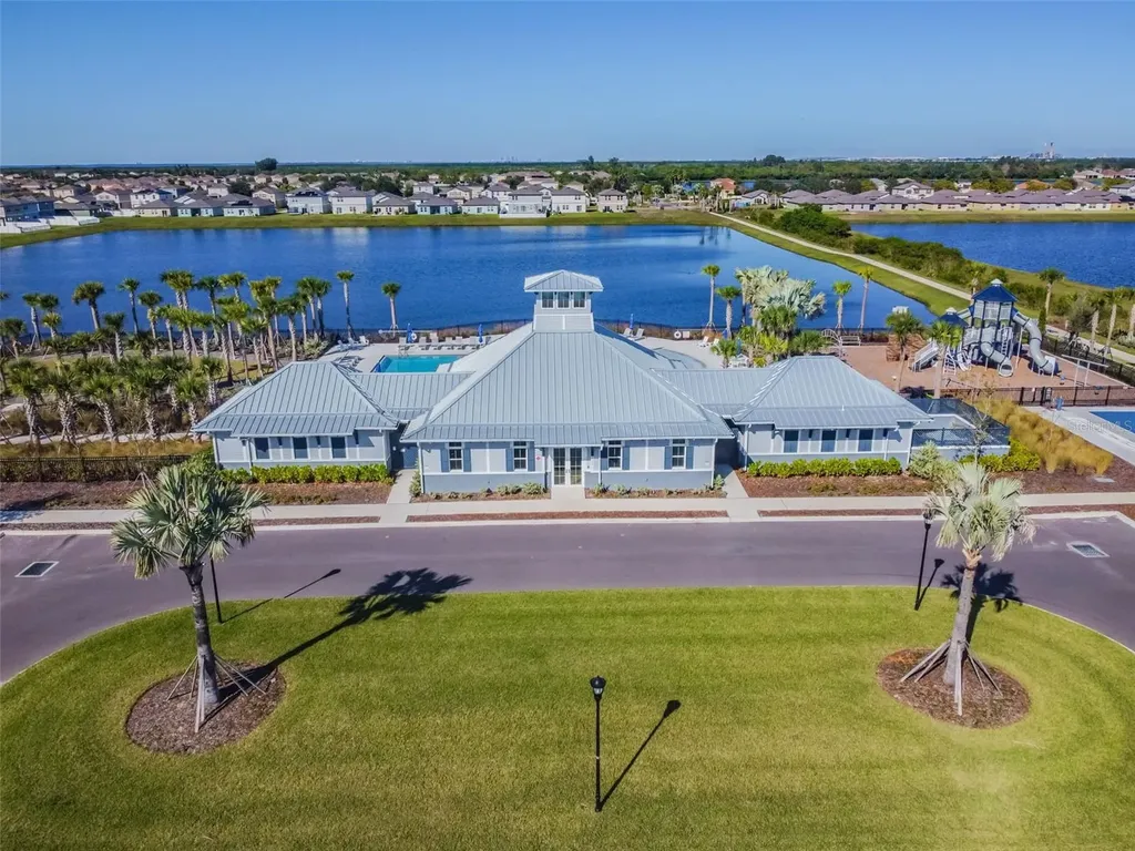 575 Ocean Spray Drive Ruskin FL 33570