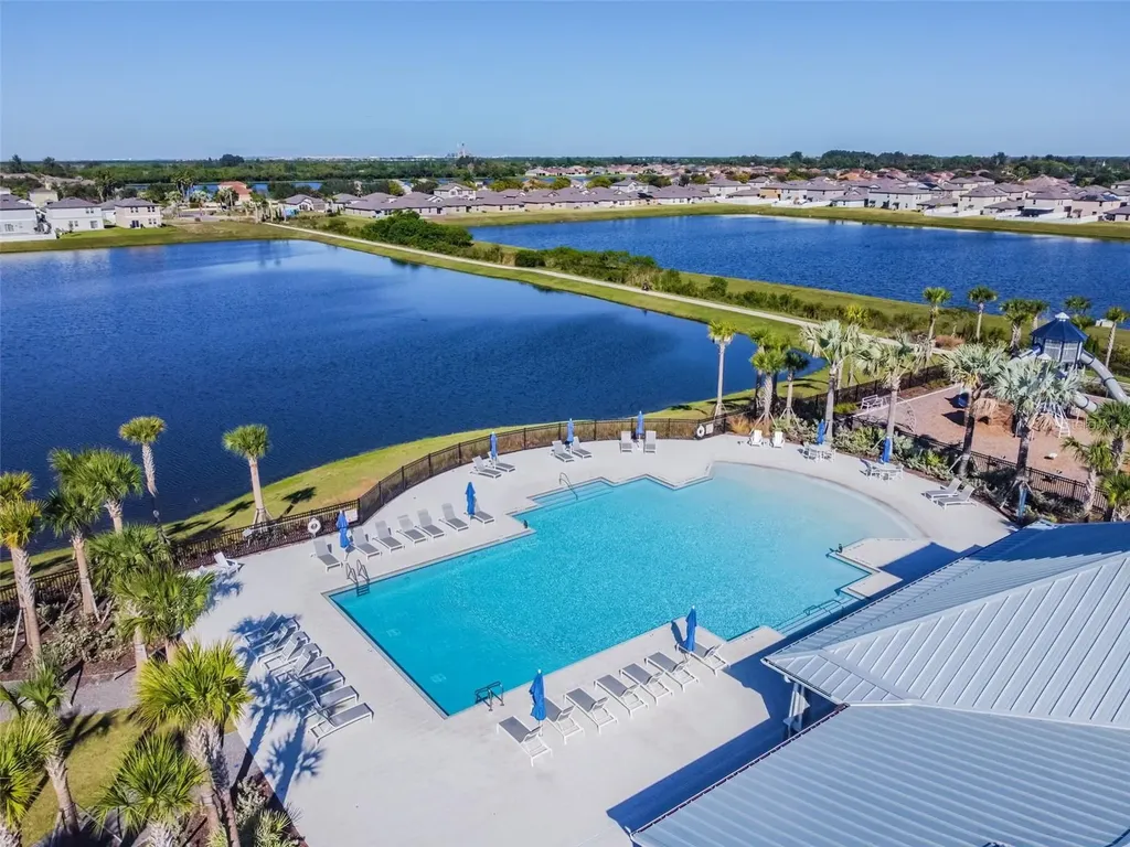 575 Ocean Spray Drive Ruskin FL 33570