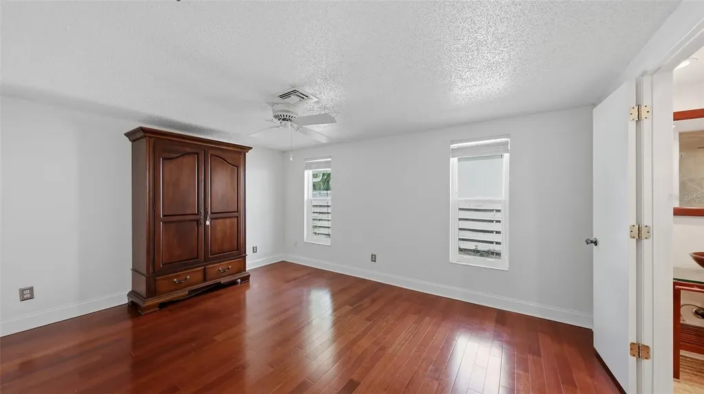 2220 Doud Street Sarasota FL 34231
