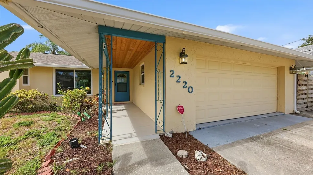2220 Doud Street Sarasota FL 34231