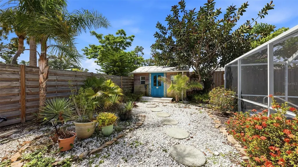 2220 Doud Street Sarasota FL 34231