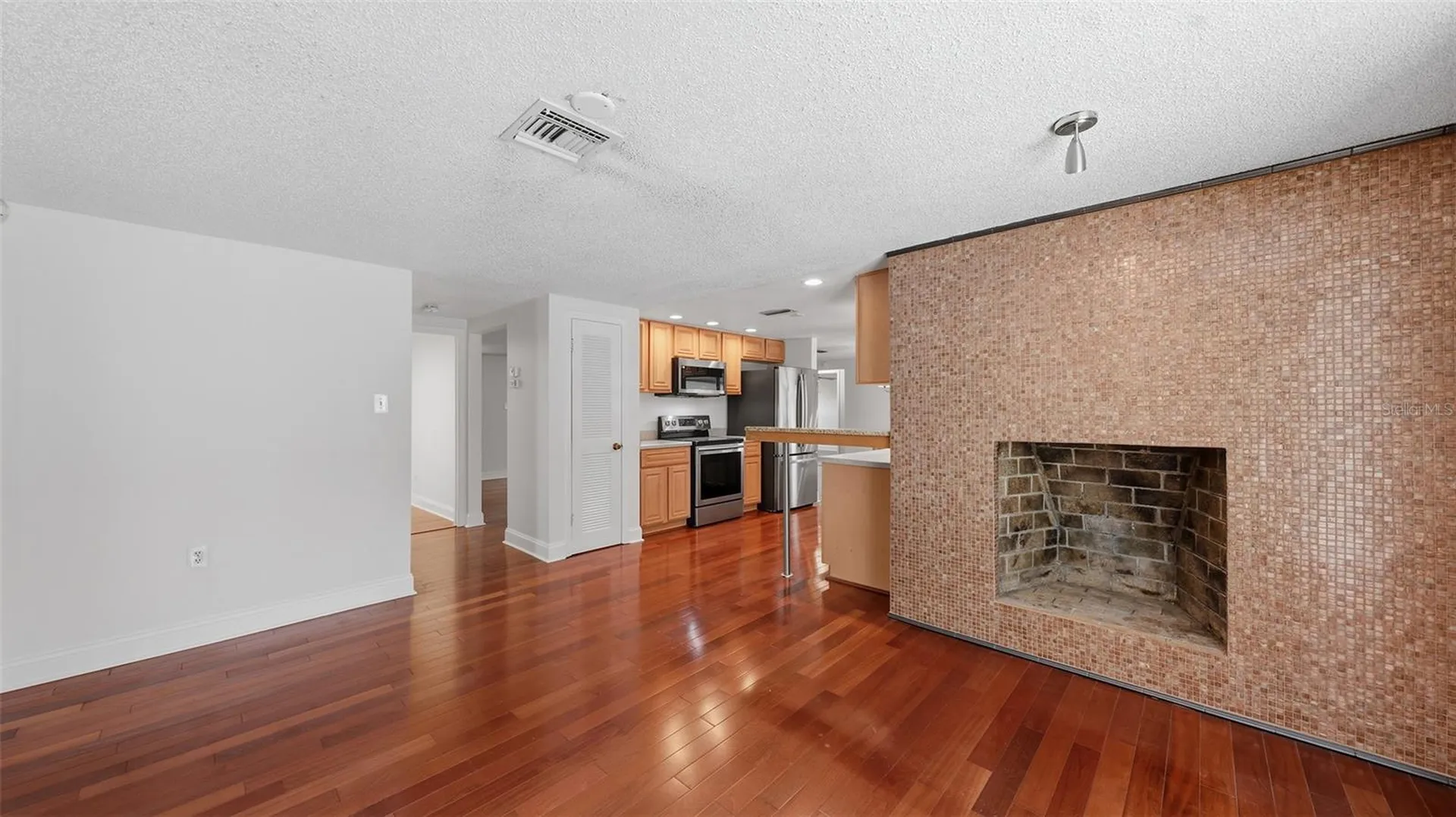 2220 Doud Street Sarasota FL 34231