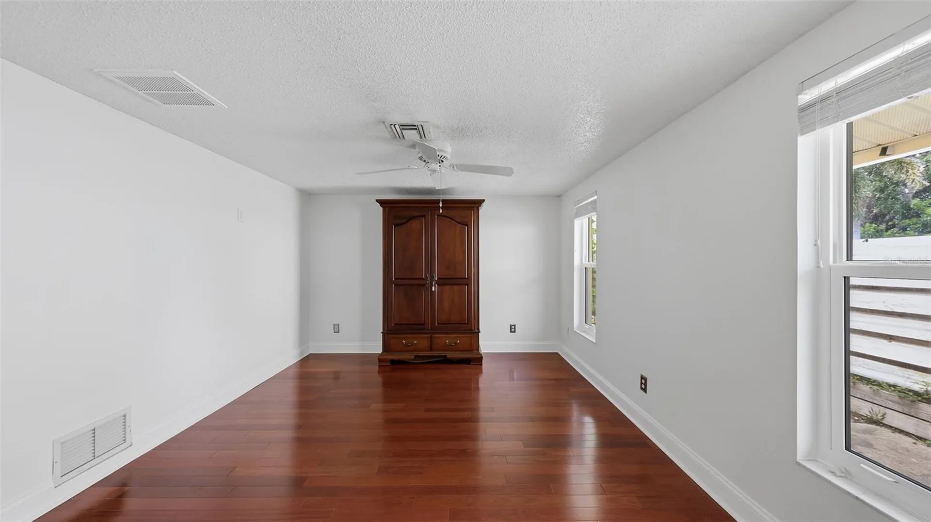 2220 Doud Street Sarasota FL 34231