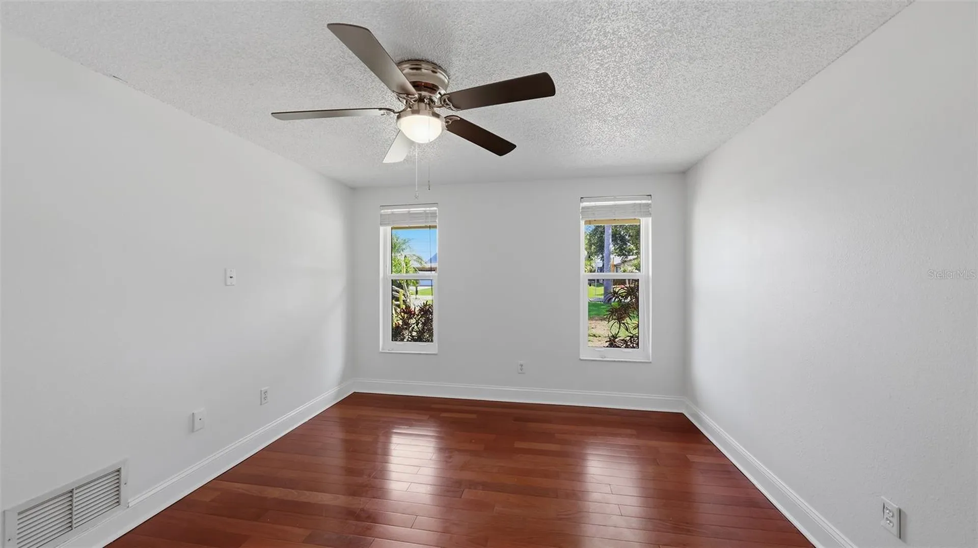 2220 Doud Street Sarasota FL 34231