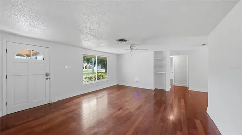 2220 Doud Street Sarasota FL 34231