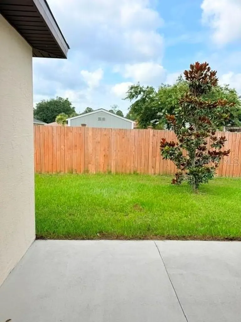 27 Slumber Meadow Trail Palm Coast FL 32164