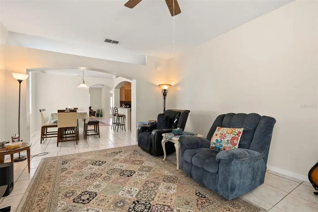 4768 Riverton Drive Orlando FL 32817