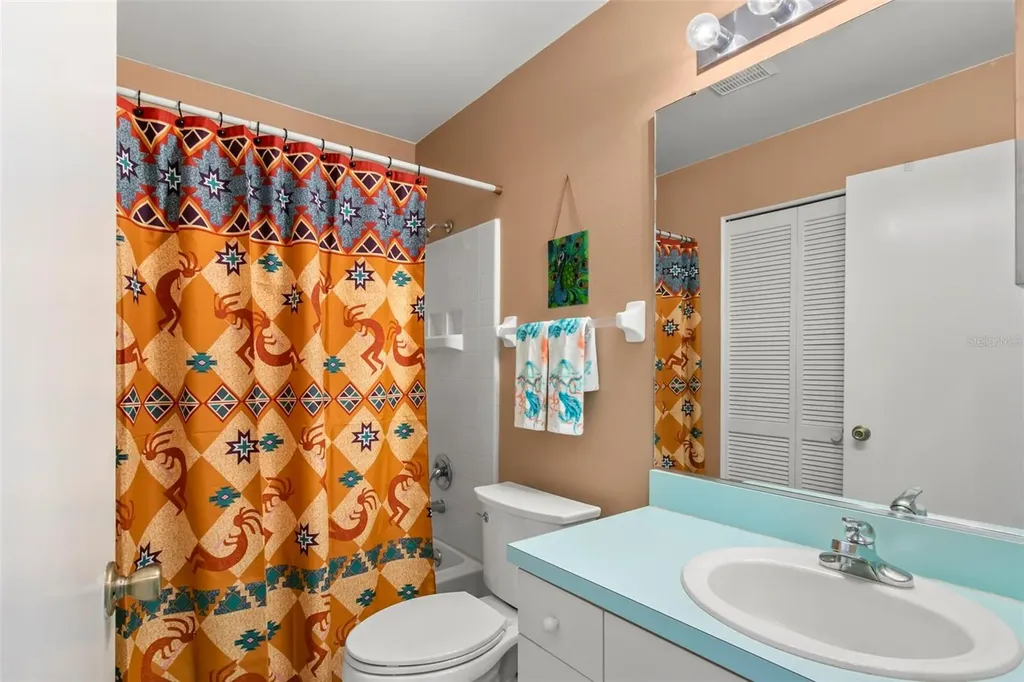 2469 Nantucket Harbor Loop Sun City Center FL 33573