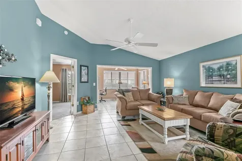 2469 Nantucket Harbor Loop Sun City Center FL 33573