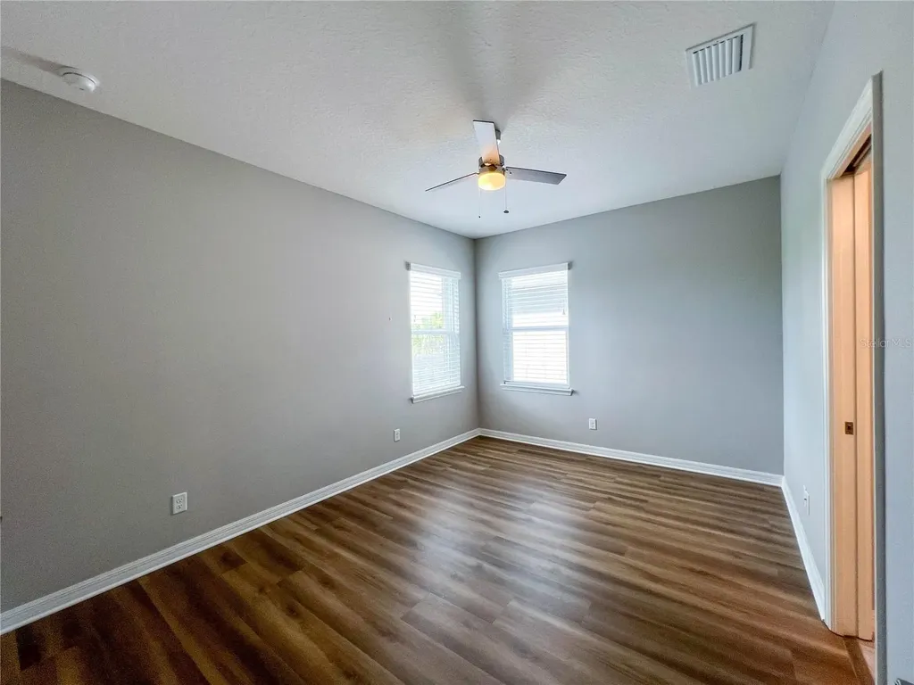 8033 Clementine Lane Tampa FL 33625