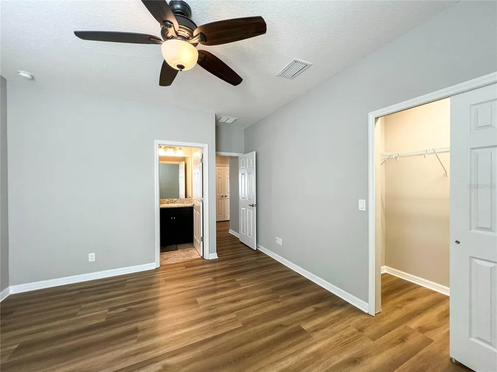8033 Clementine Lane Tampa FL 33625