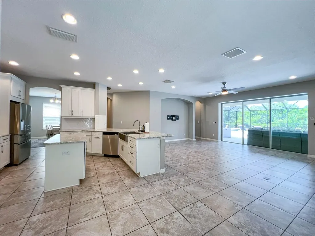 8033 Clementine Lane Tampa FL 33625