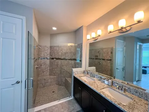 8033 Clementine Lane Tampa FL 33625