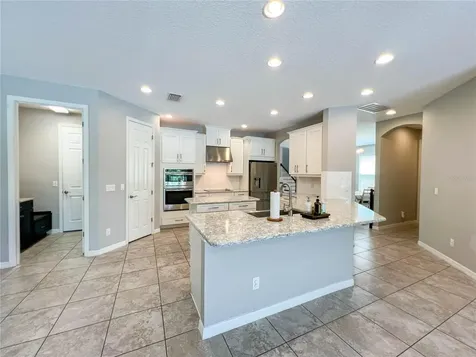 8033 Clementine Lane Tampa FL 33625