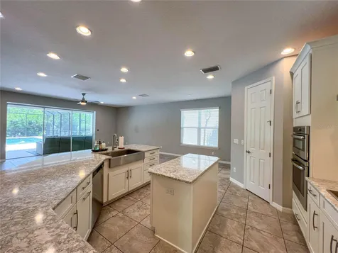 8033 Clementine Lane Tampa FL 33625