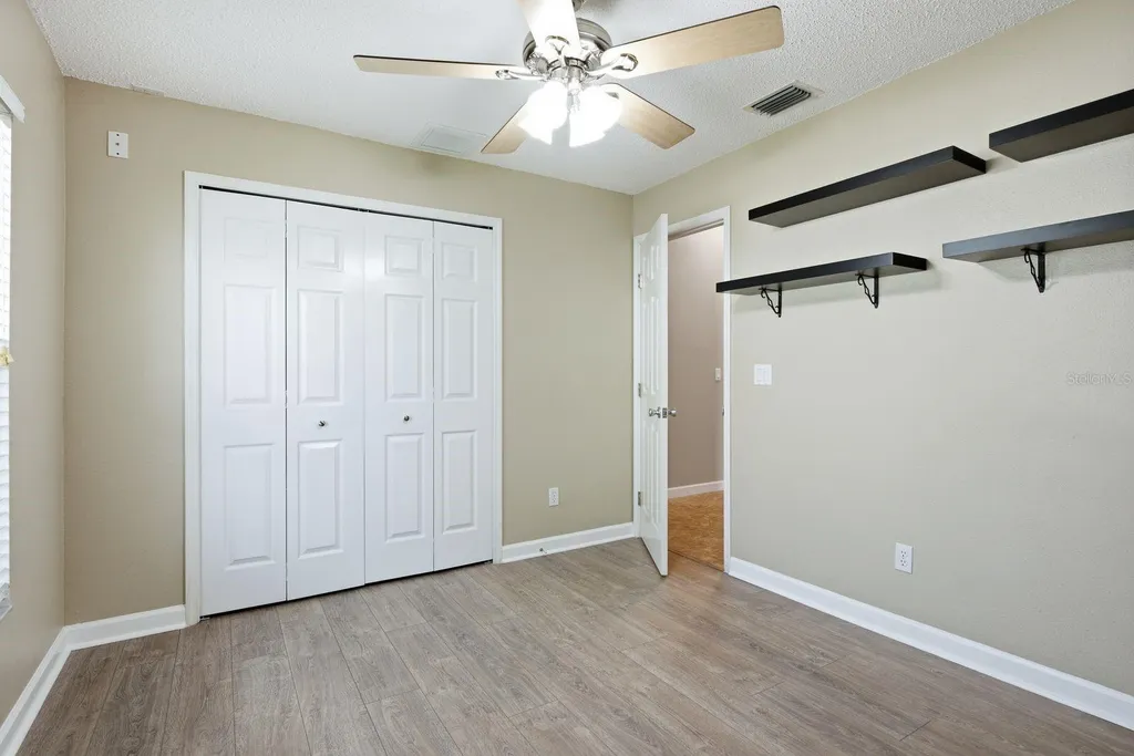 349 Fountainview Circle Oldsmar FL 34677