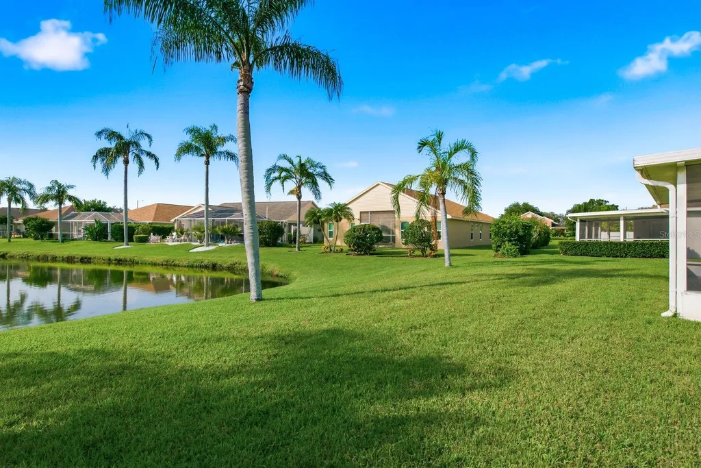 349 Fountainview Circle Oldsmar FL 34677