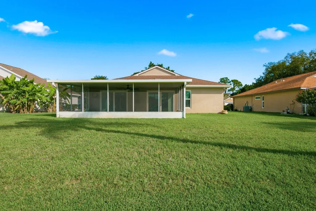 349 Fountainview Circle Oldsmar FL 34677
