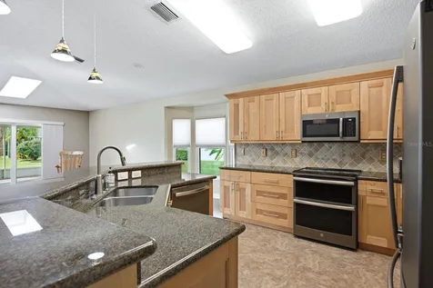349 Fountainview Circle Oldsmar FL 34677