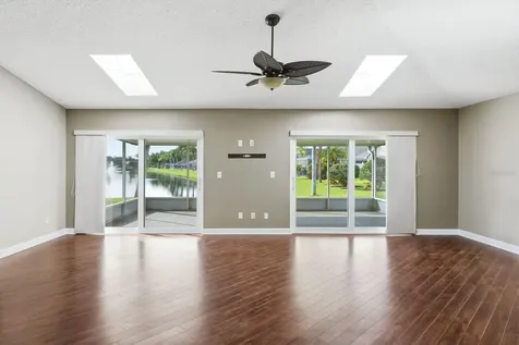 349 Fountainview Circle Oldsmar FL 34677
