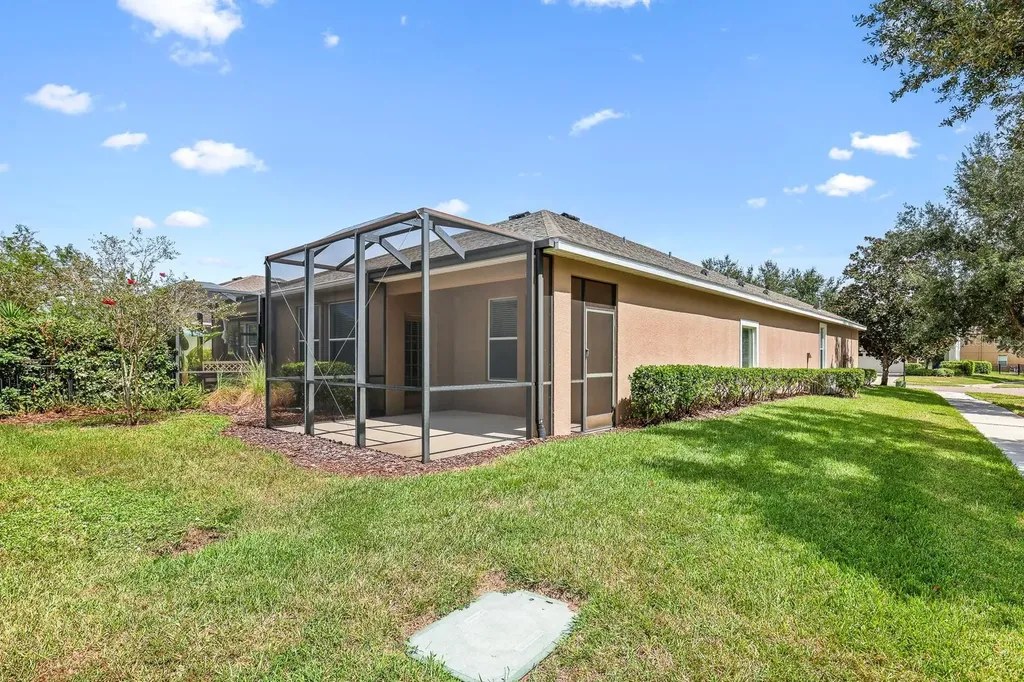 5221 Bannister Park Lane Lithia FL 33547