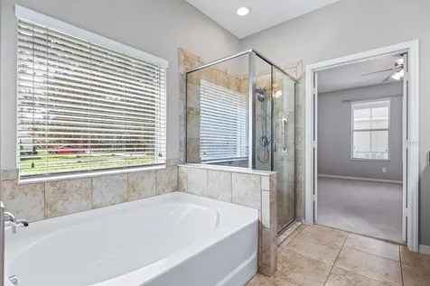 5221 Bannister Park Lane Lithia FL 33547