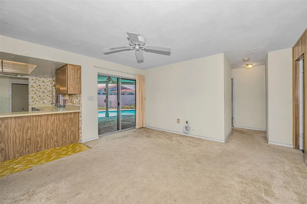 7908 2nd Avenue S St Petersburg FL 33707