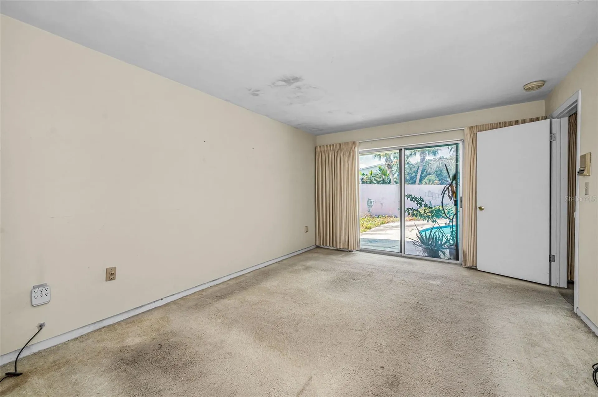 7908 2nd Avenue S St Petersburg FL 33707