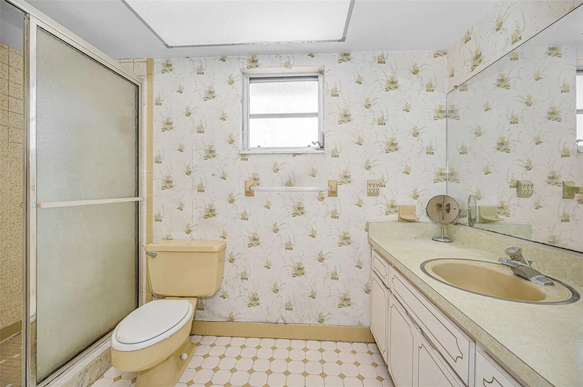 7908 2nd Avenue S St Petersburg FL 33707