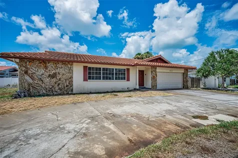 7908 2nd Avenue S St Petersburg FL 33707