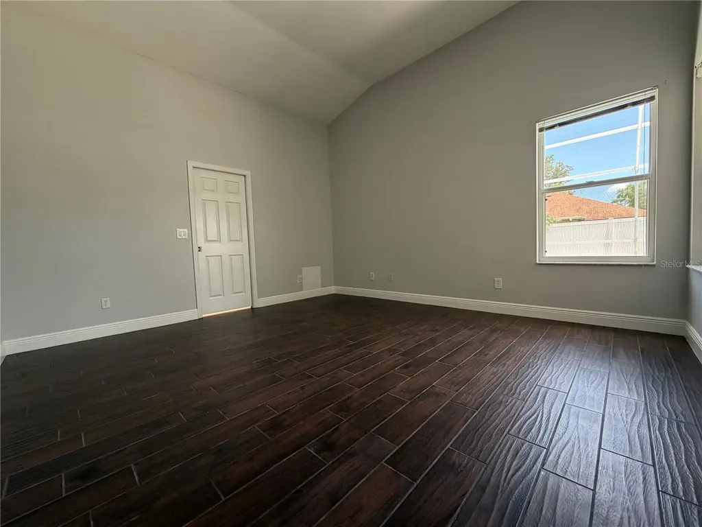 1914 Leichester Street Valrico FL 33594