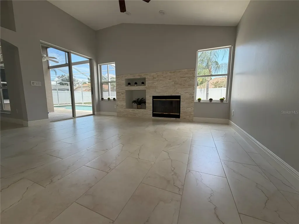 1914 Leichester Street Valrico FL 33594