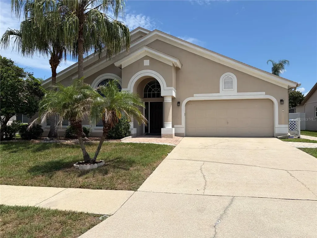 1914 Leichester Street Valrico FL 33594