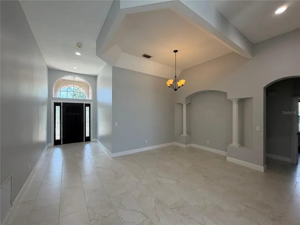 1914 Leichester Street Valrico FL 33594