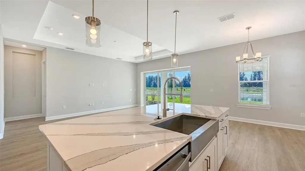 10248 Silent Night Lane Sarasota FL 34241