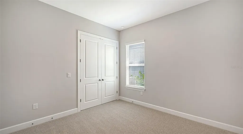 10248 Silent Night Lane Sarasota FL 34241